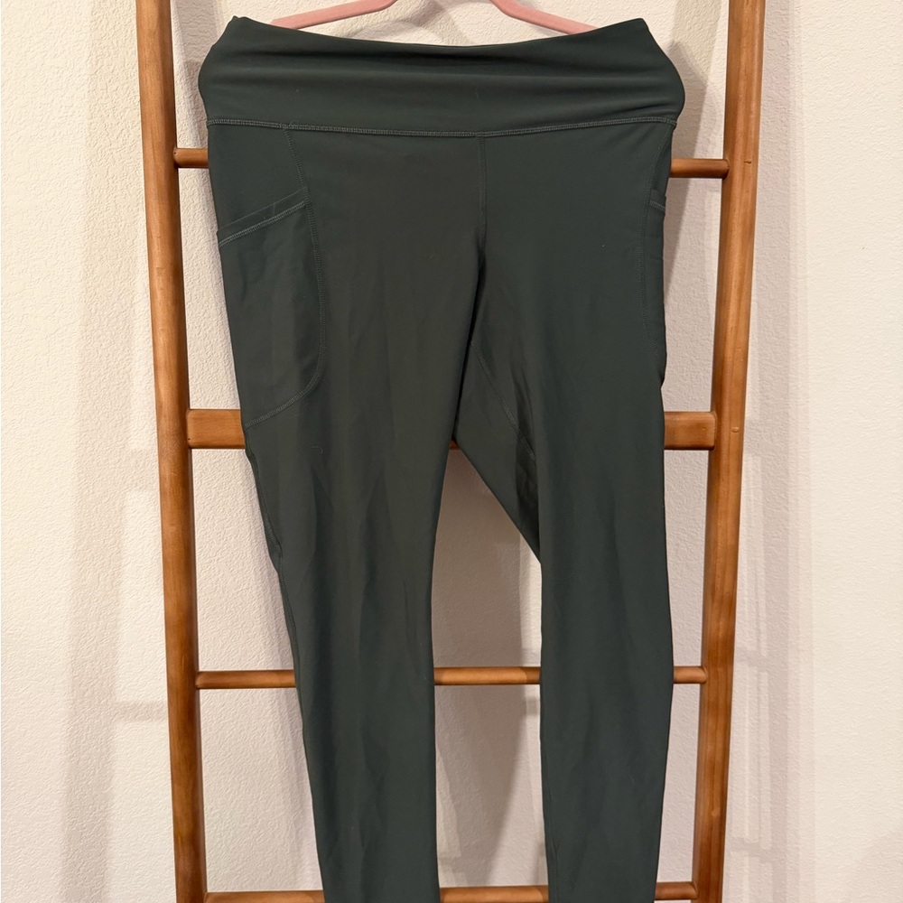 Old Navy Women's Leggings - Dark Green